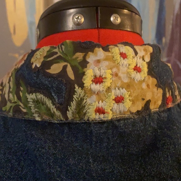 Jean jacket - Picture 3 of 3